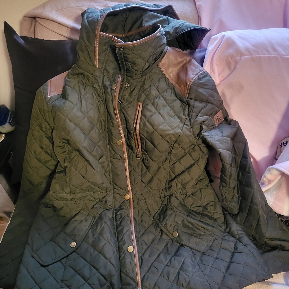 Lauren Ralph Lauren Quilted Olive Green Women's Jacket with Contrast Trim PL